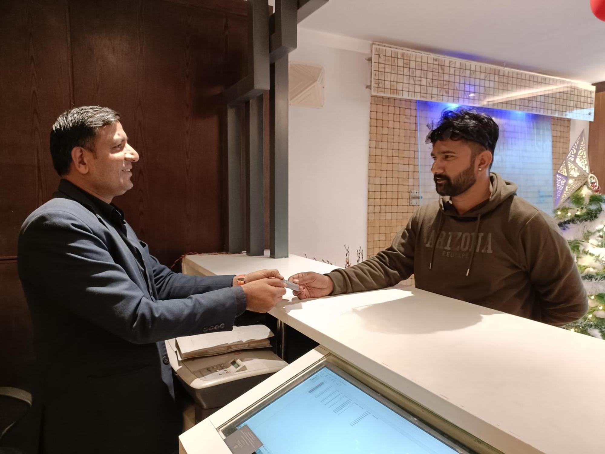 Hotel Mumbai House Udaipur Bagian luar foto